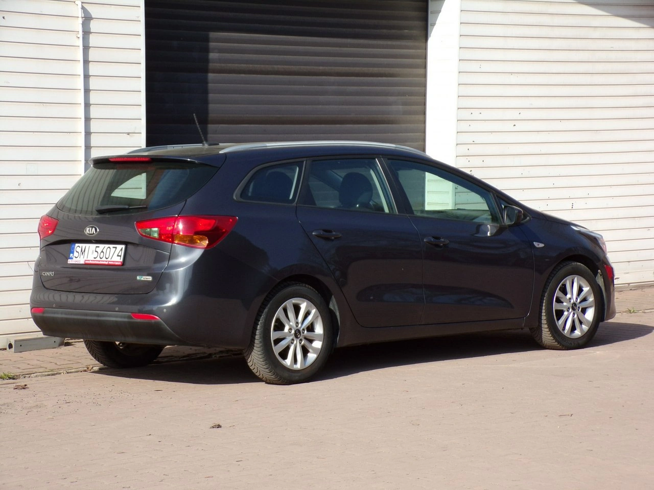 Kia Ceed - Zdjęcie 10