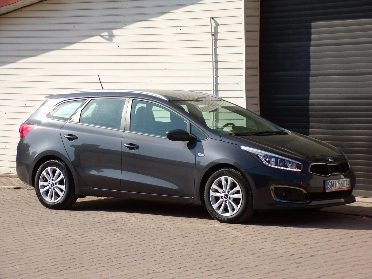 Kia Ceed - Zdjęcie 12