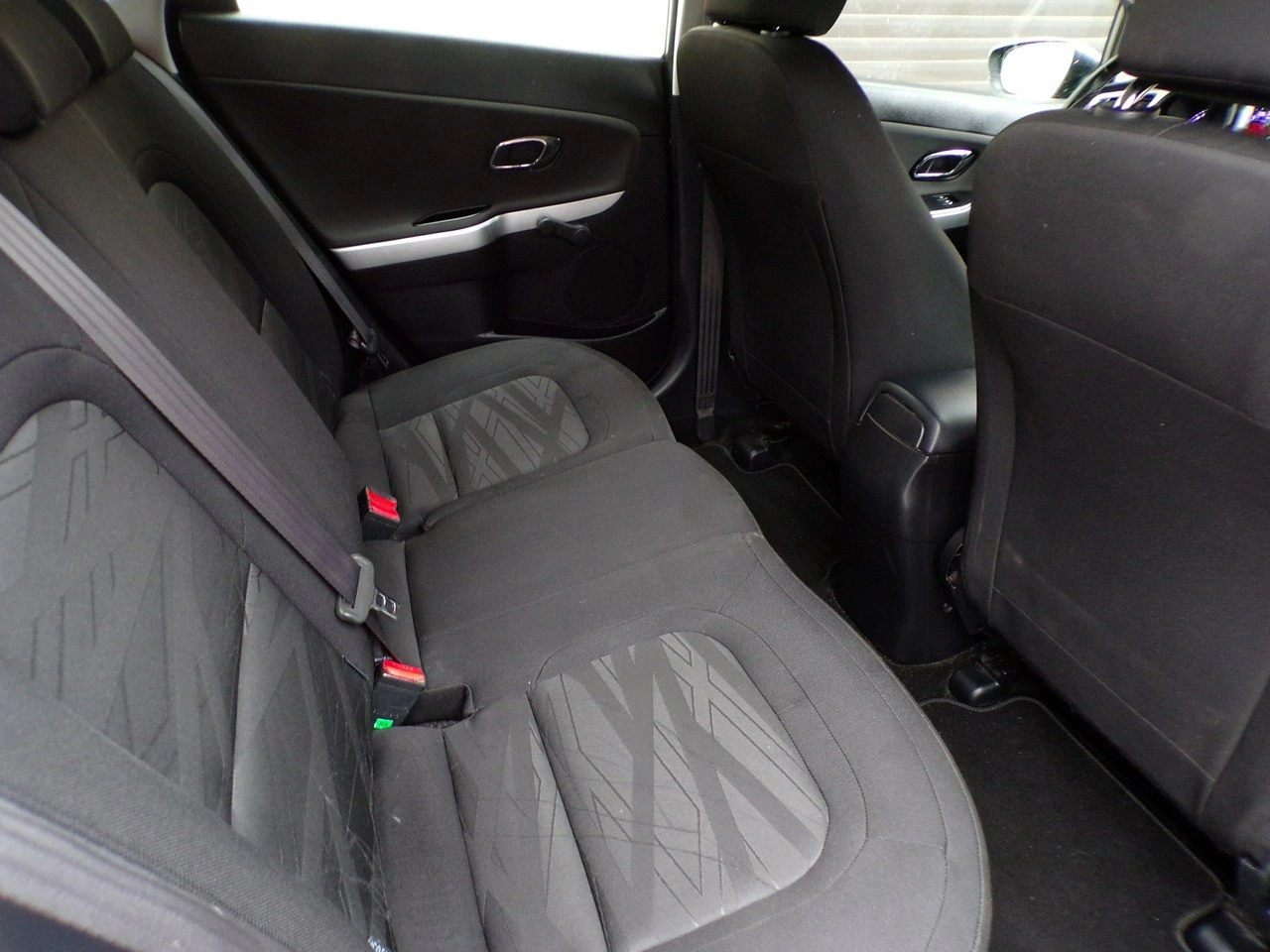 Kia Ceed - Zdjęcie 25