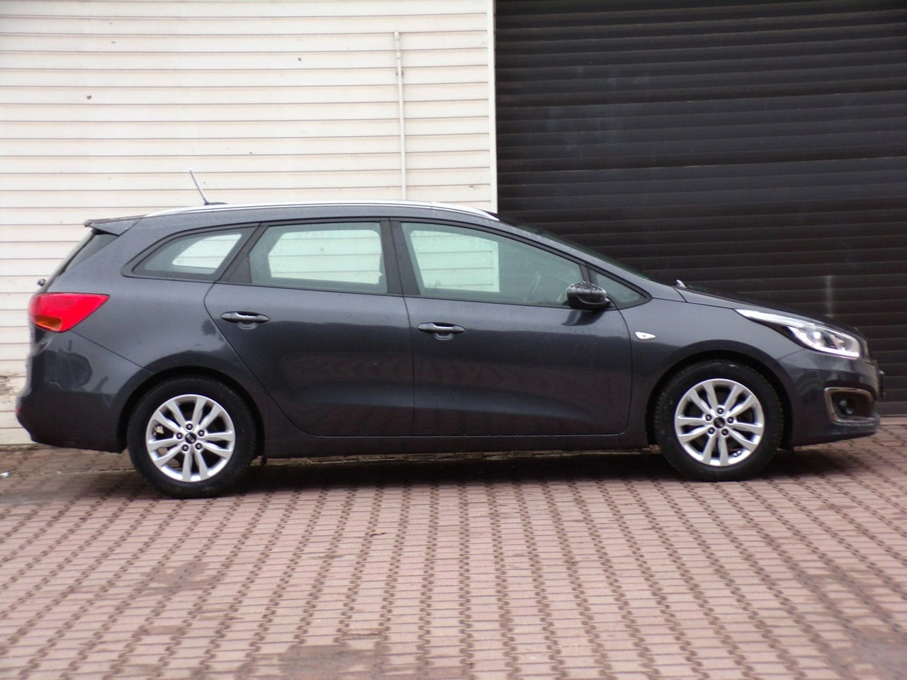 Kia Ceed - Zdjęcie 3