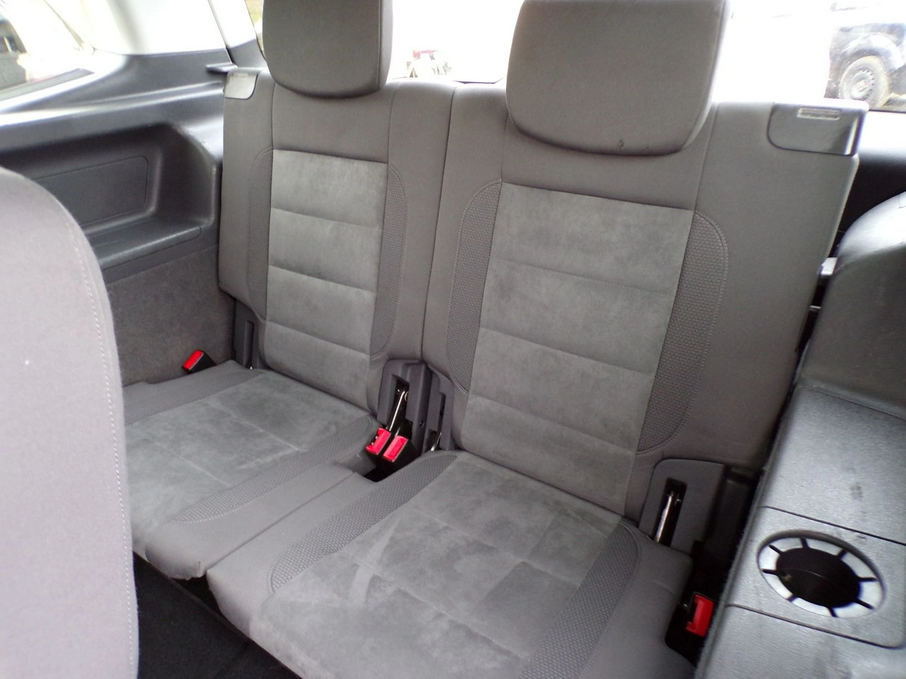 Volkswagen Touran - Zdjęcie 27