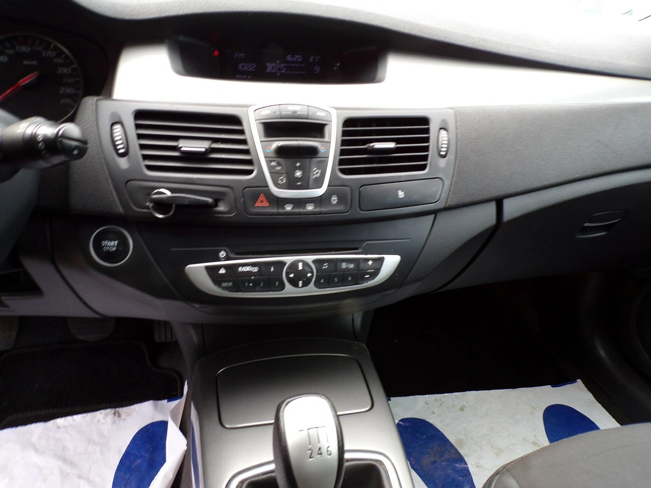 Renault Laguna - Zdjęcie 16