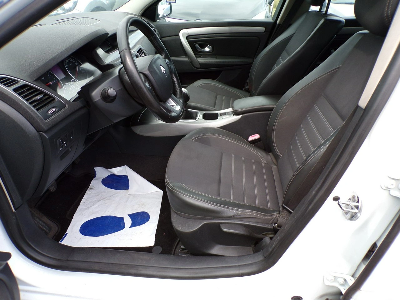 Renault Laguna - Zdjęcie 18