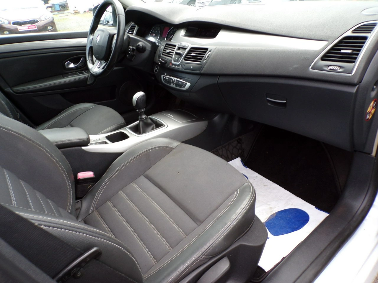 Renault Laguna - Zdjęcie 24