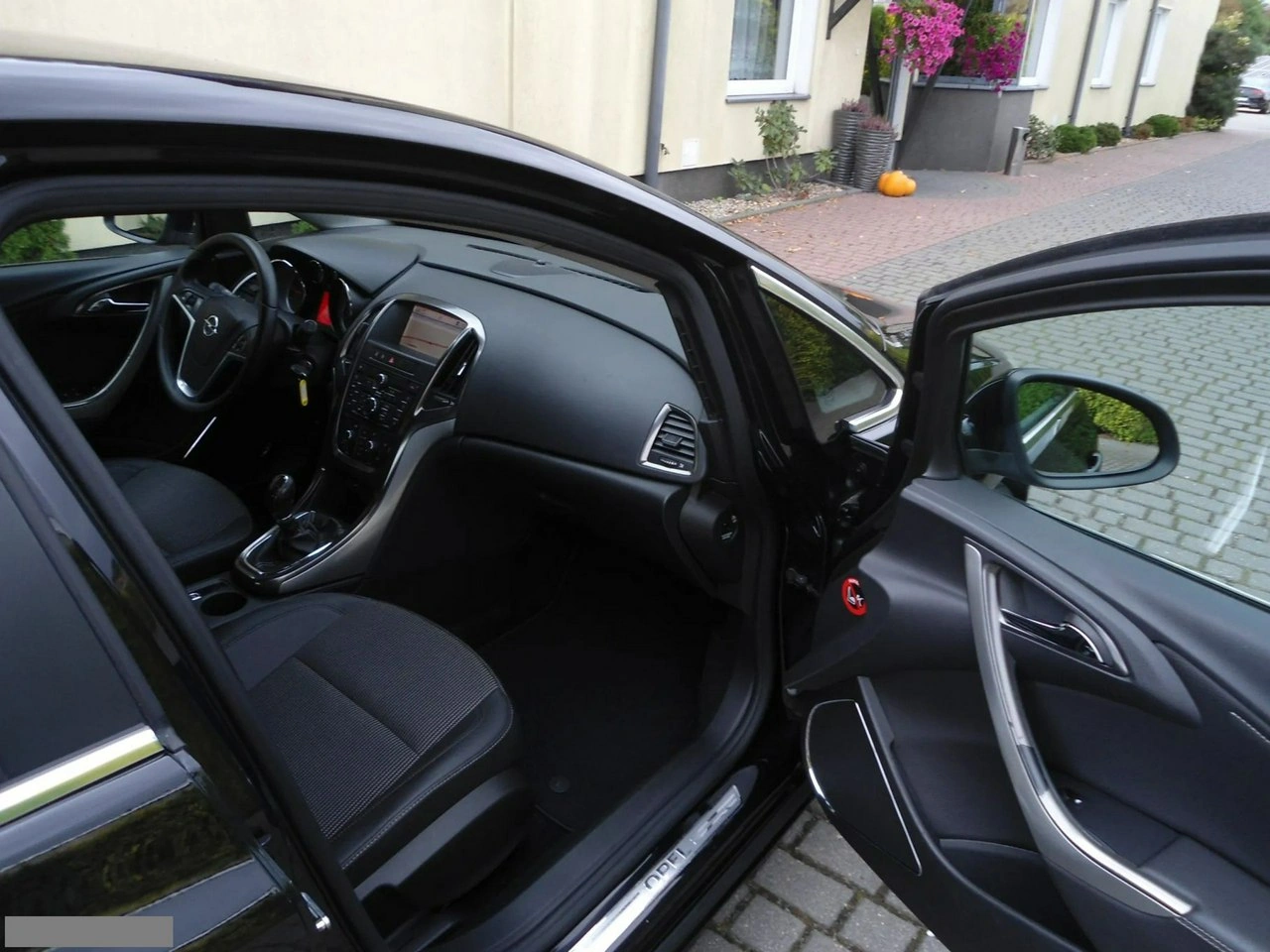 Opel Astra - Zdjęcie 16