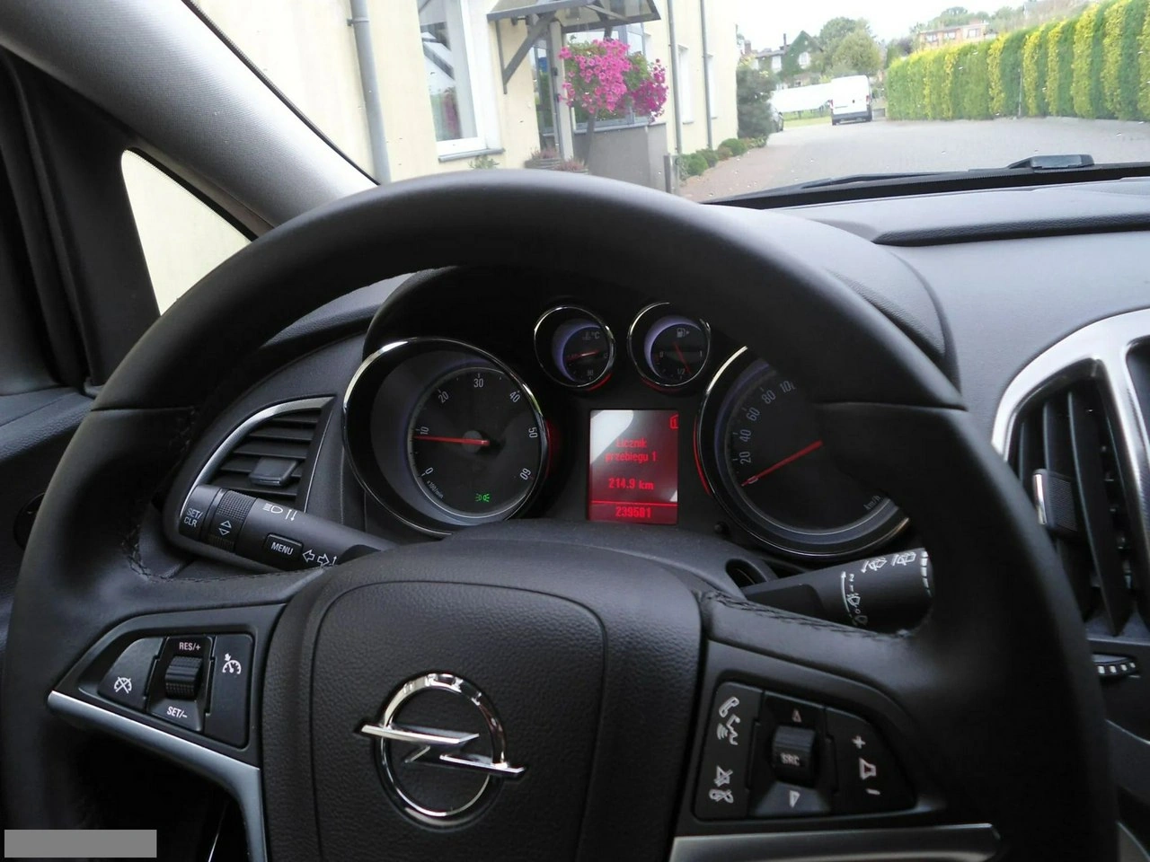 Opel Astra - Zdjęcie 23