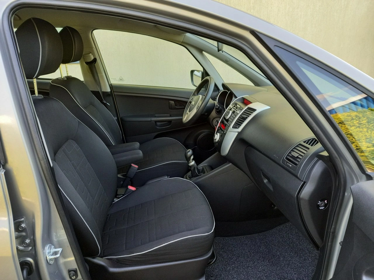 Kia Venga - Zdjęcie 18