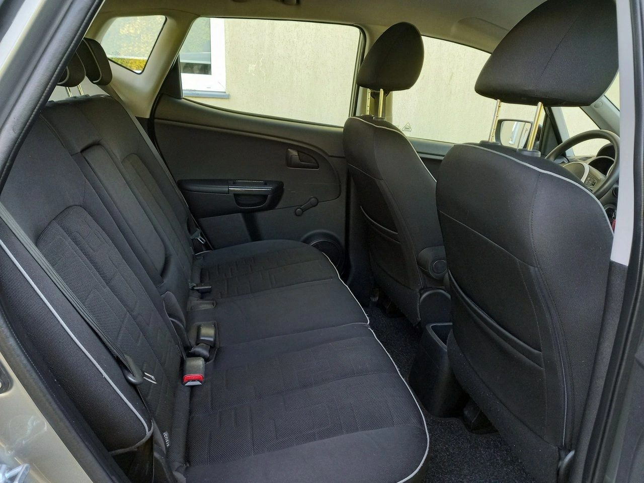 Kia Venga - Zdjęcie 20