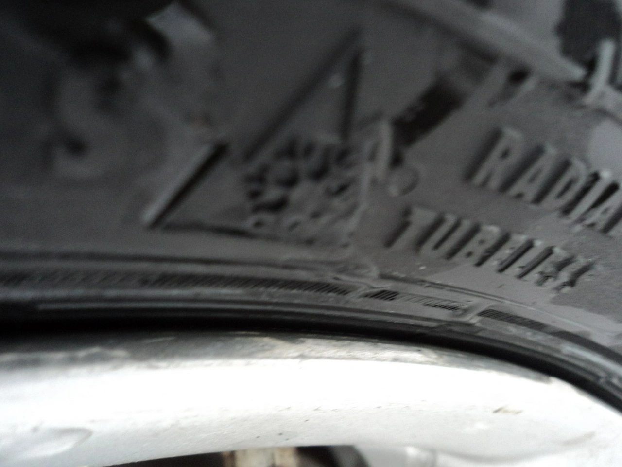 Toyota Auris - Zdjęcie 20