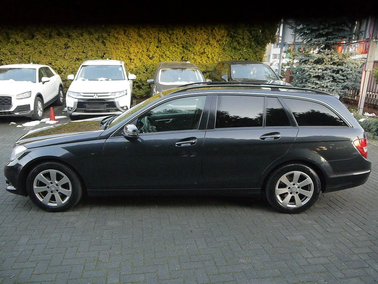 Mercedes C 220 - Zdjęcie 9