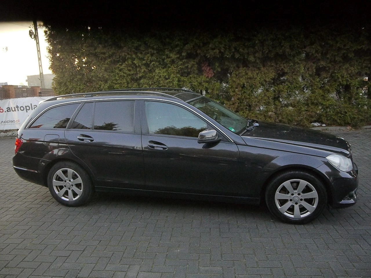 Mercedes C 220 - Zdjęcie 10