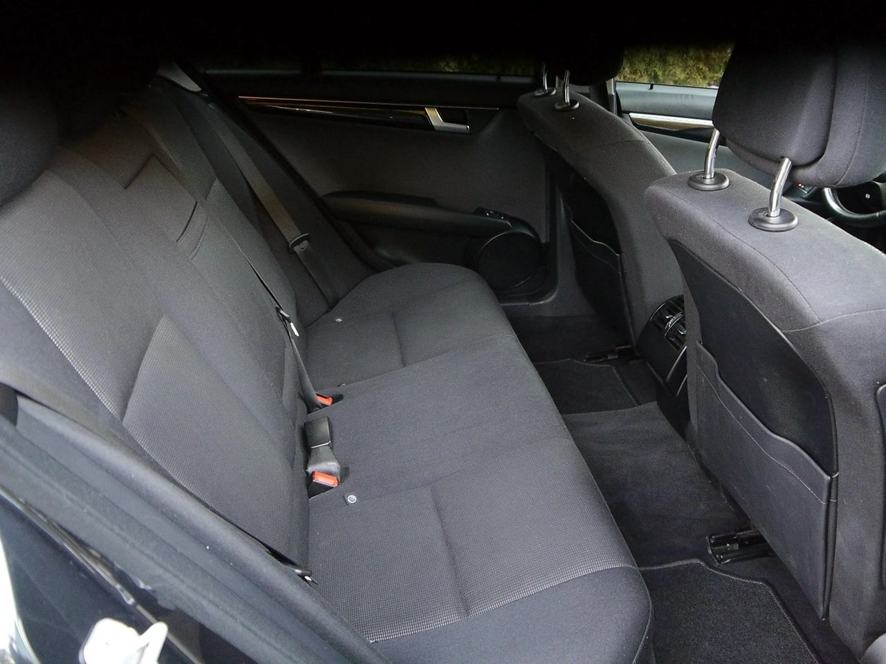 Mercedes C 220 - Zdjęcie 35