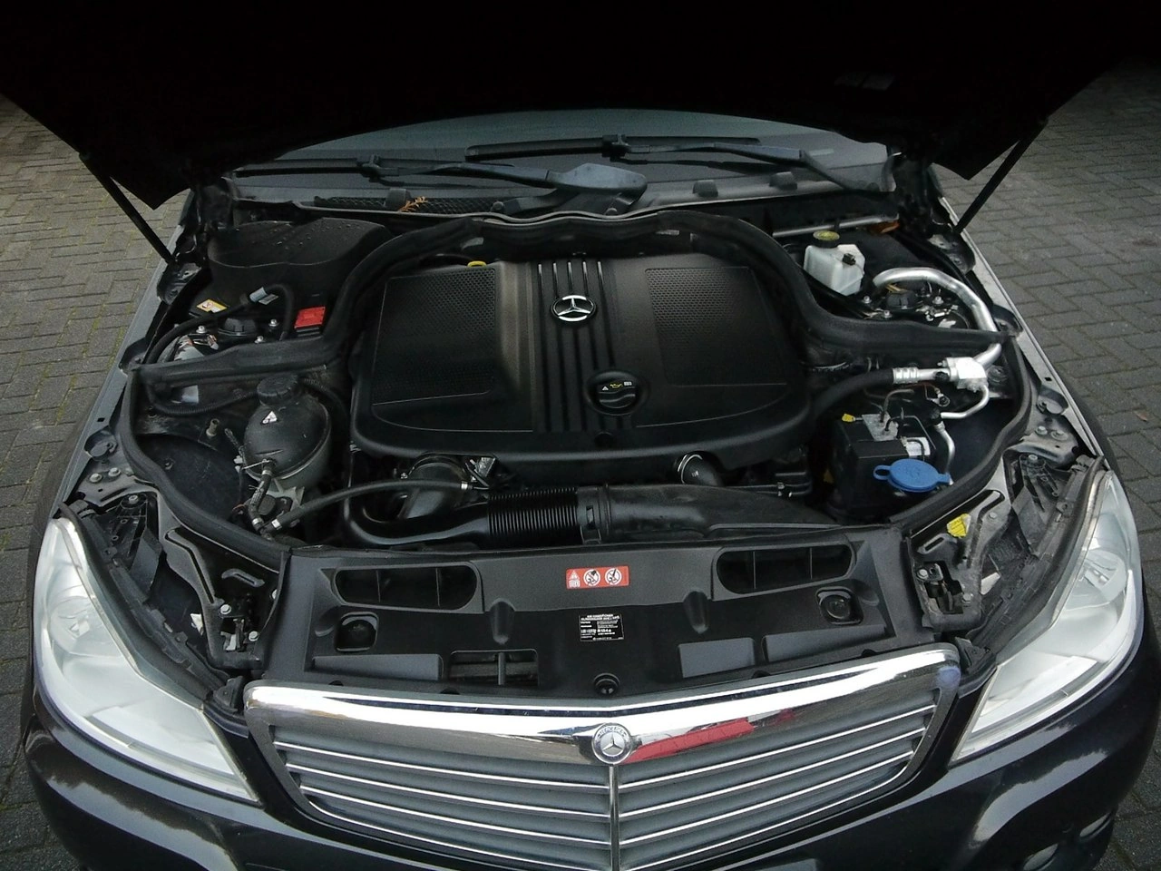 Mercedes C 220 - Zdjęcie 39