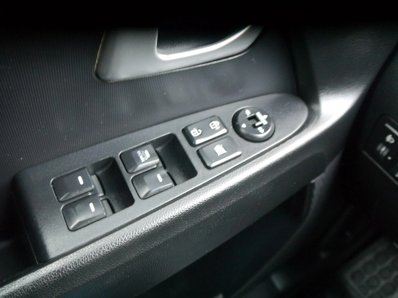 Kia Sportage - Zdjęcie 29