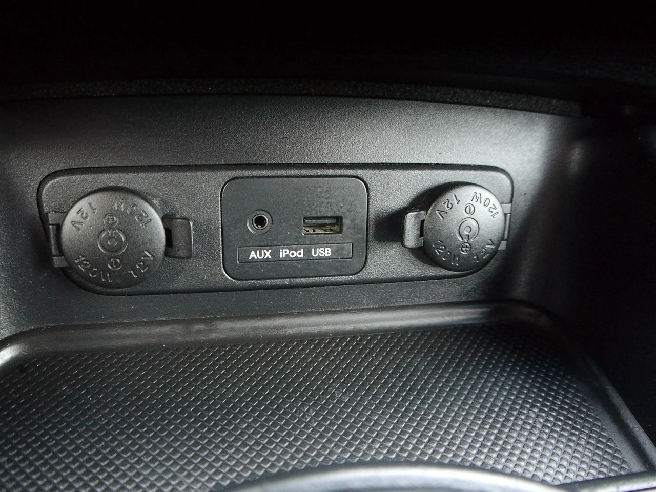 Kia Sportage - Zdjęcie 32