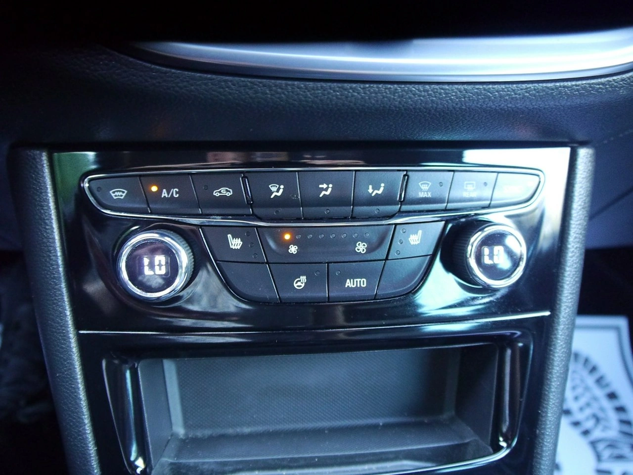 Opel Astra - Zdjęcie 21