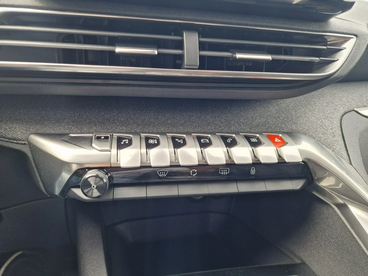 Peugeot 3008 - Zdjęcie 22