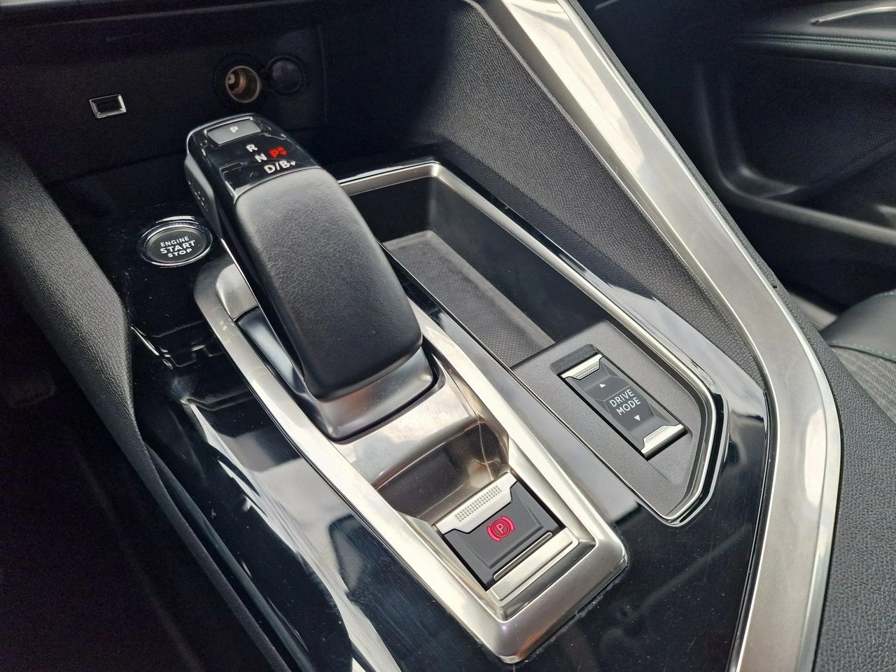 Peugeot 3008 - Zdjęcie 23