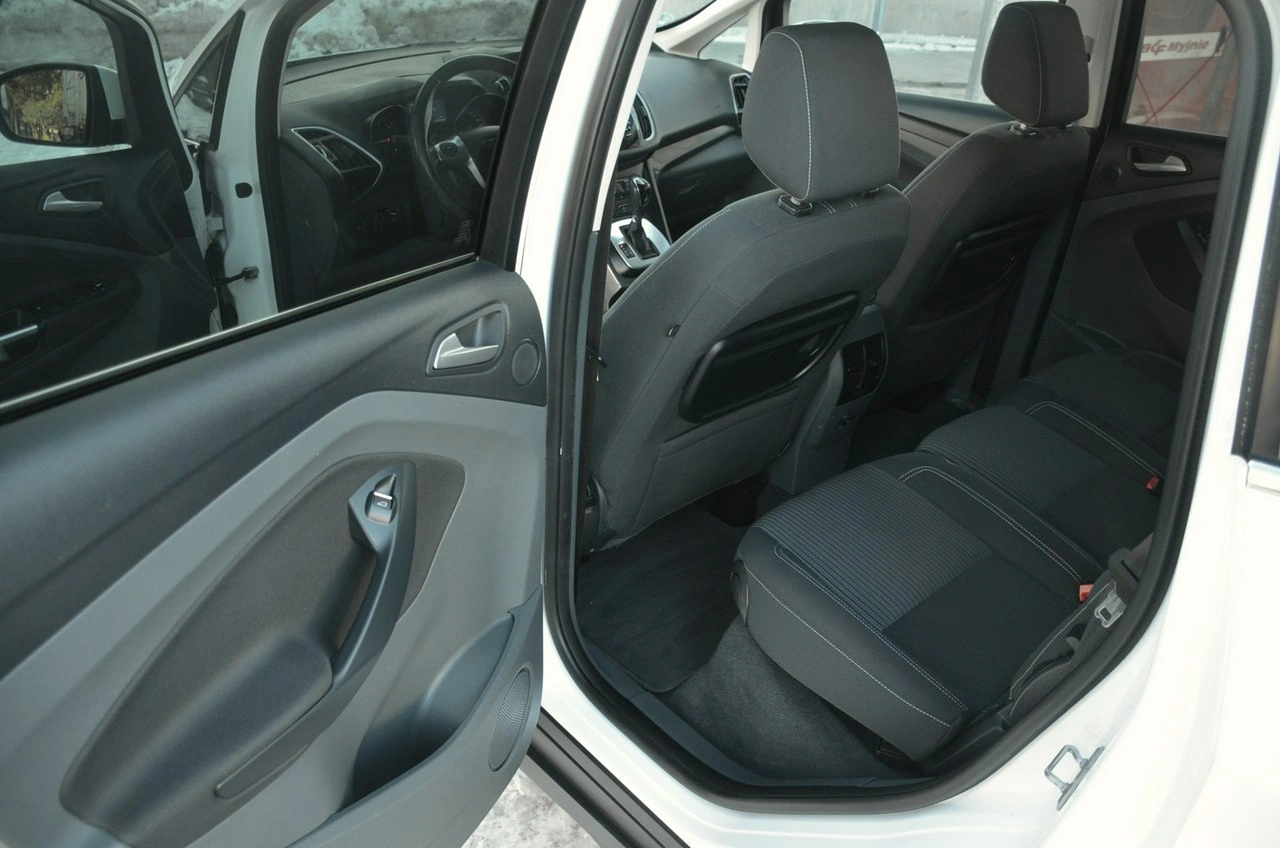 Ford C-MAX - Zdjęcie 15