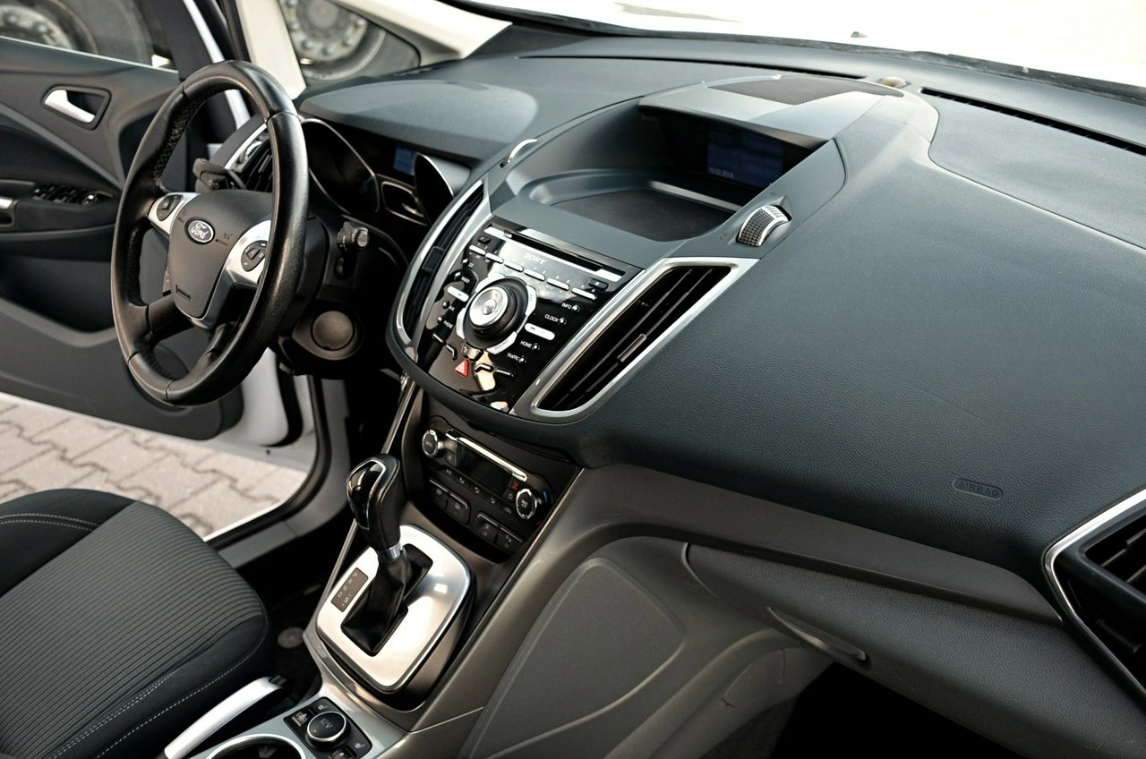 Ford C-MAX - Zdjęcie 20