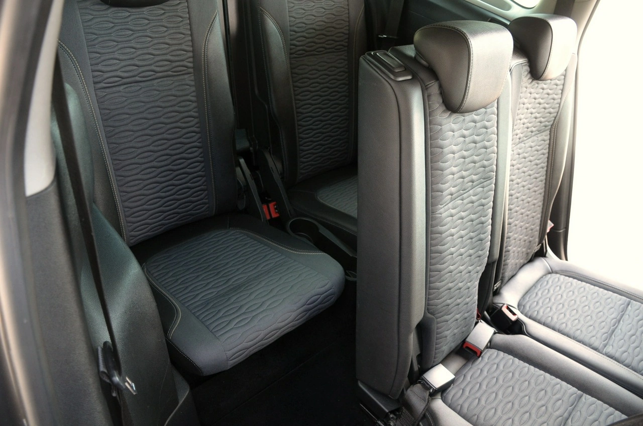 Opel Zafira - Zdjęcie 19