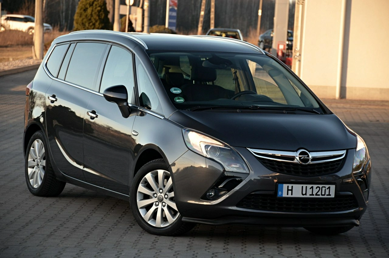 Opel Zafira - Zdjęcie 1