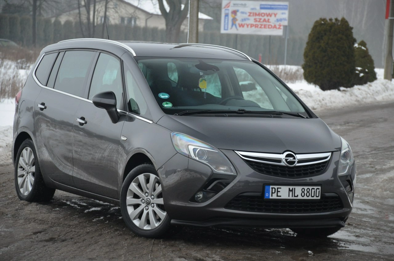 Opel Zafira - Zdjęcie 2