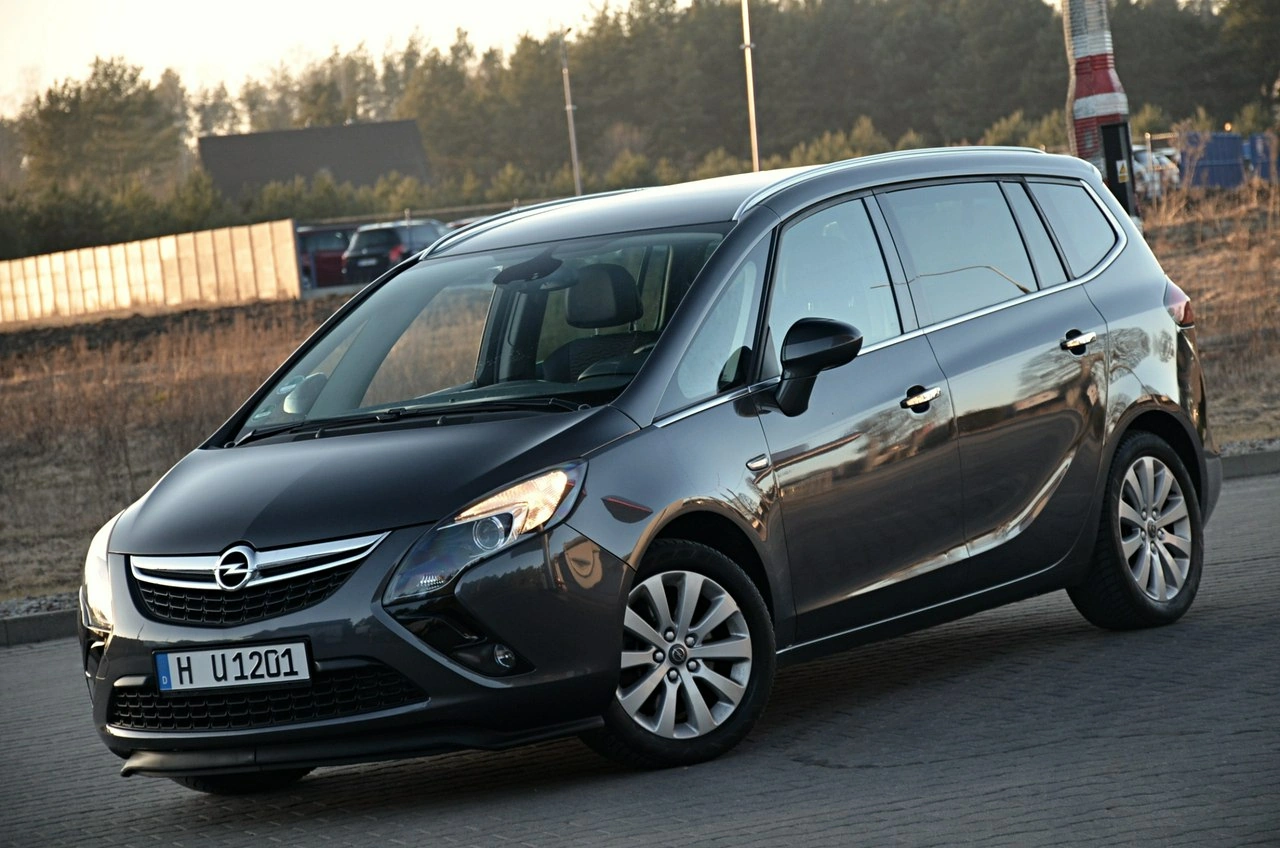 Opel Zafira - Zdjęcie 6
