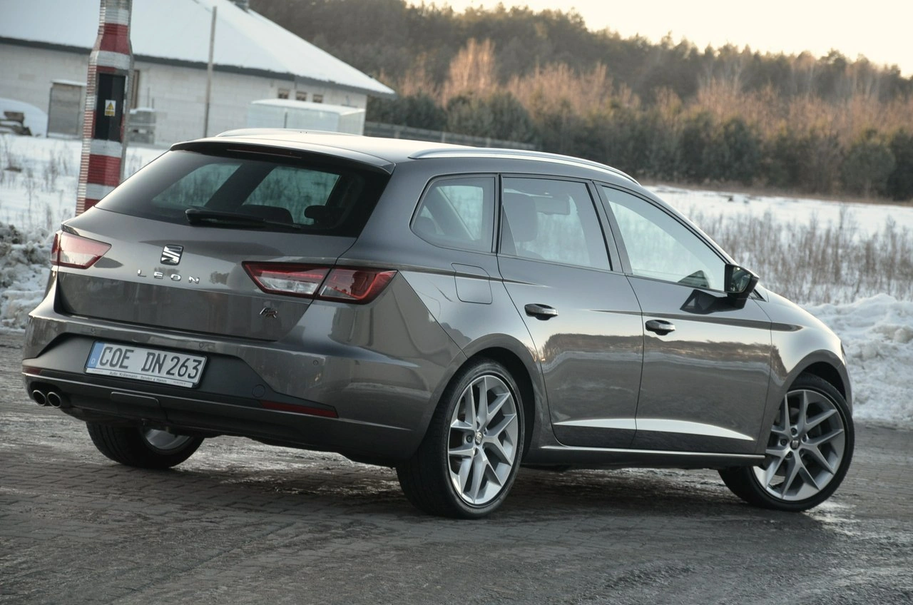 Seat Leon - Zdjęcie 12