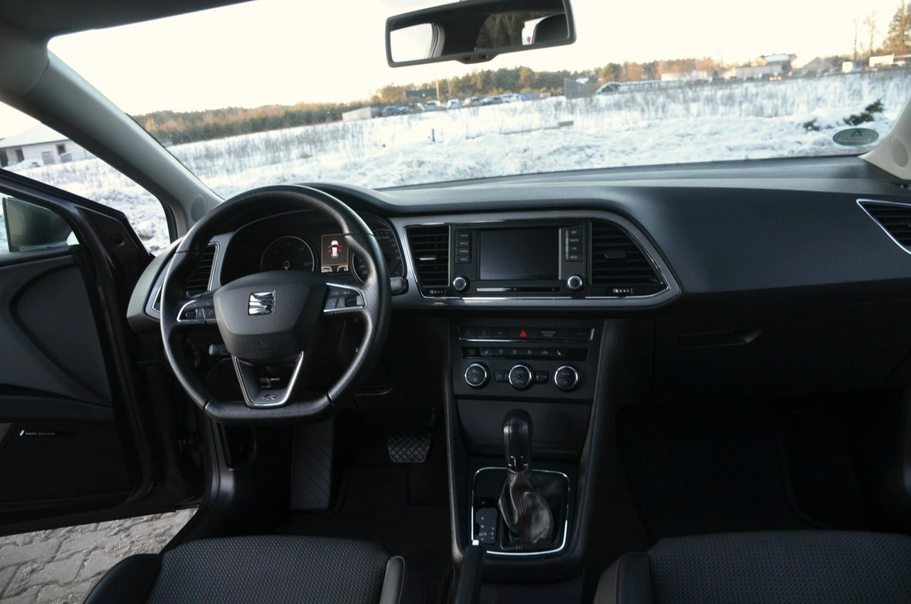 Seat Leon - Zdjęcie 22