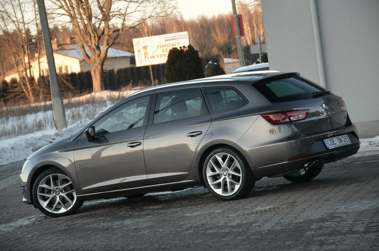 Seat Leon - Zdjęcie 8