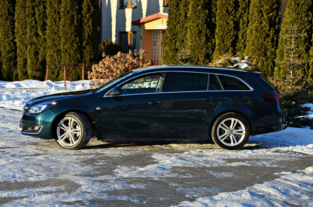 Opel Insignia - Zdjęcie 18