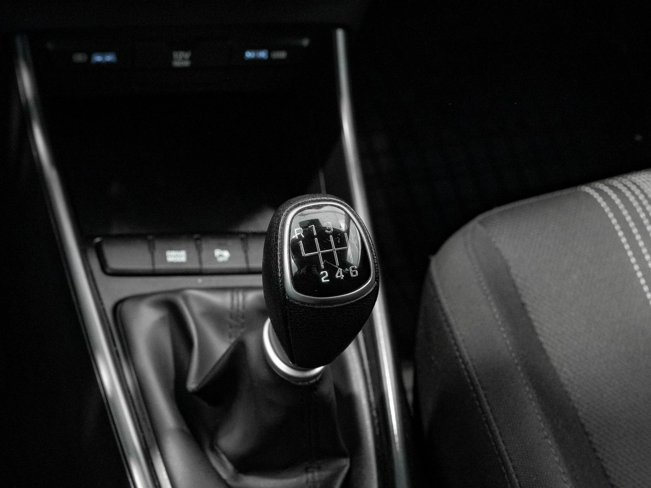 Hyundai i20 - Zdjęcie 14