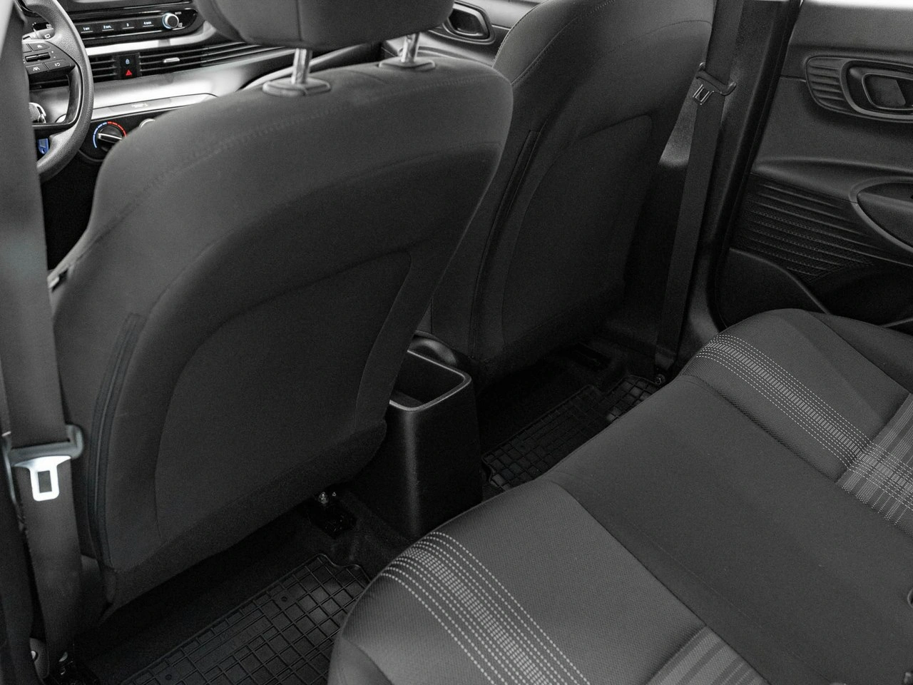 Hyundai i20 - Zdjęcie 18