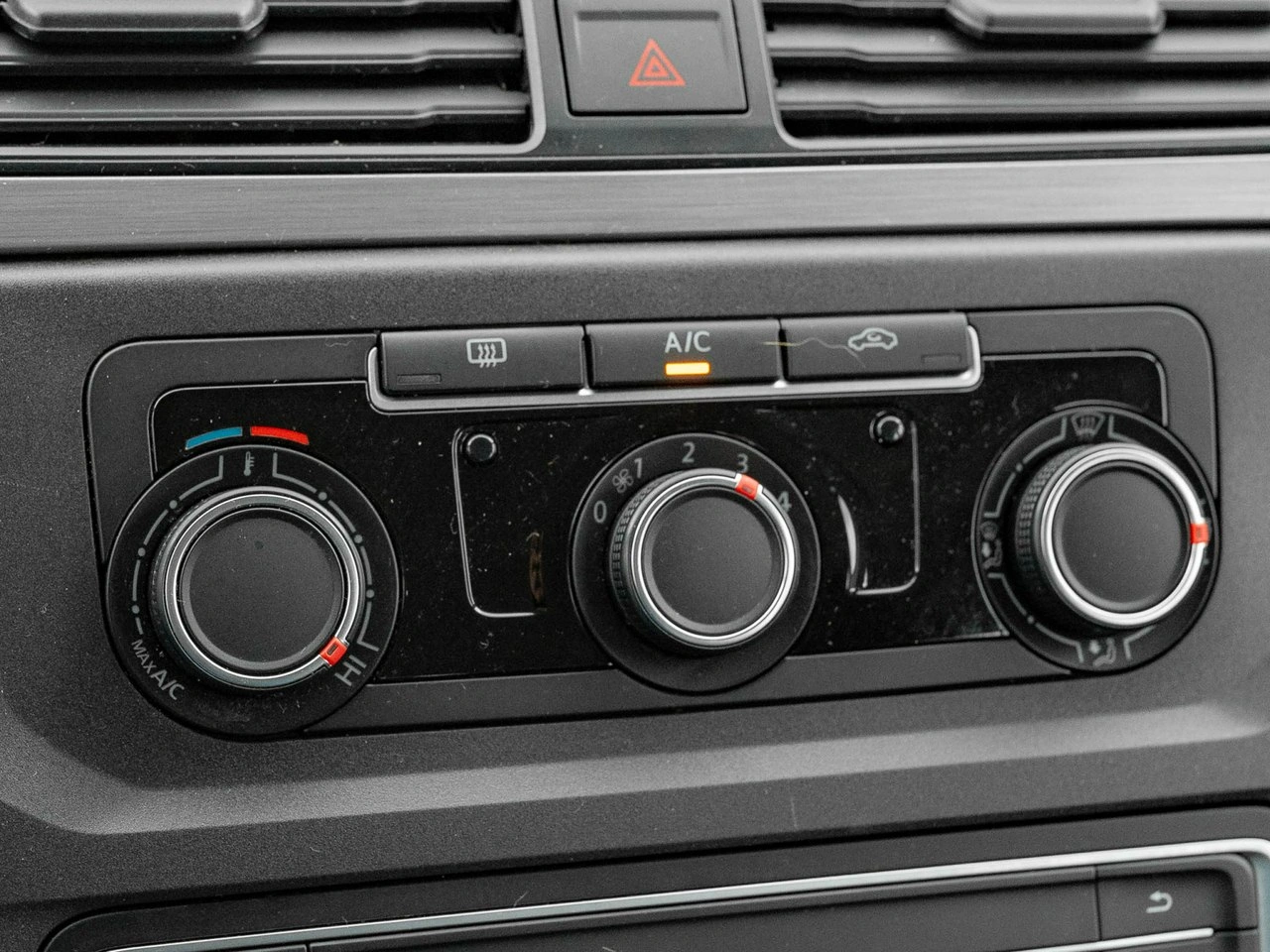 Volkswagen Caddy - Zdjęcie 13