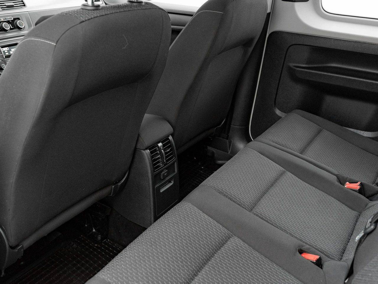 Volkswagen Caddy - Zdjęcie 15