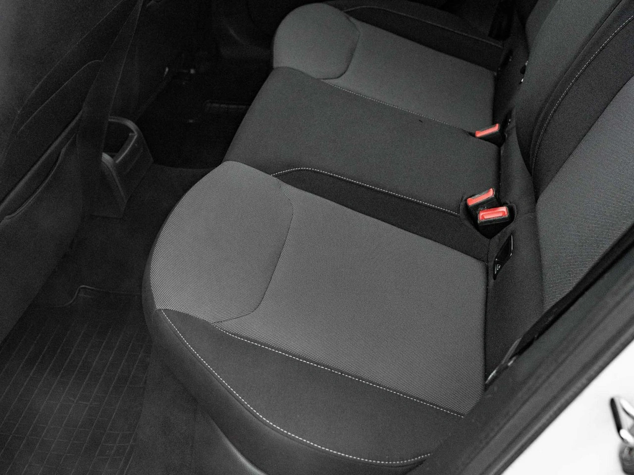 Skoda Fabia - Zdjęcie 23