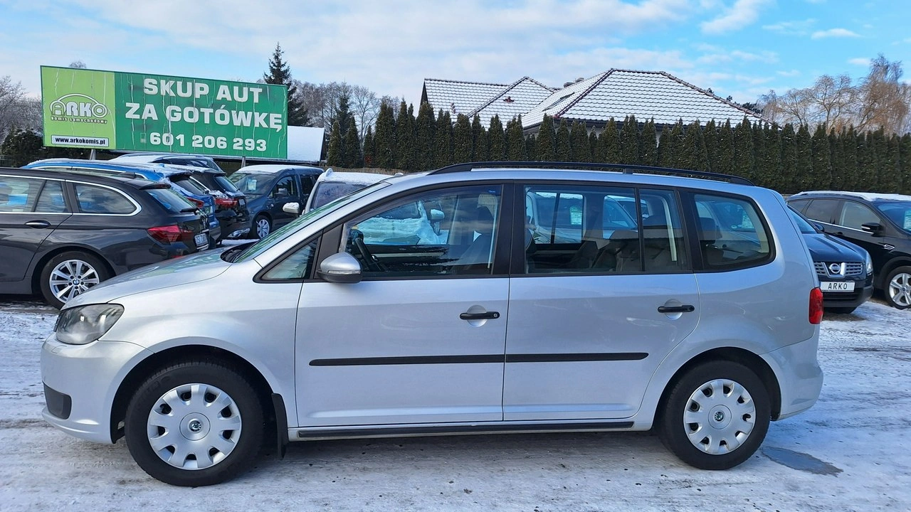 Volkswagen Touran - Zdjęcie 4