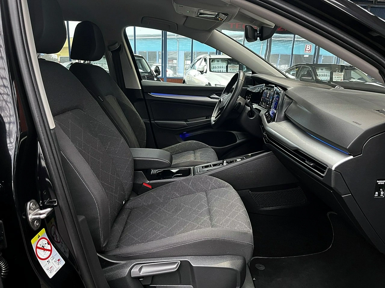 Volkswagen Golf - Zdjęcie 11