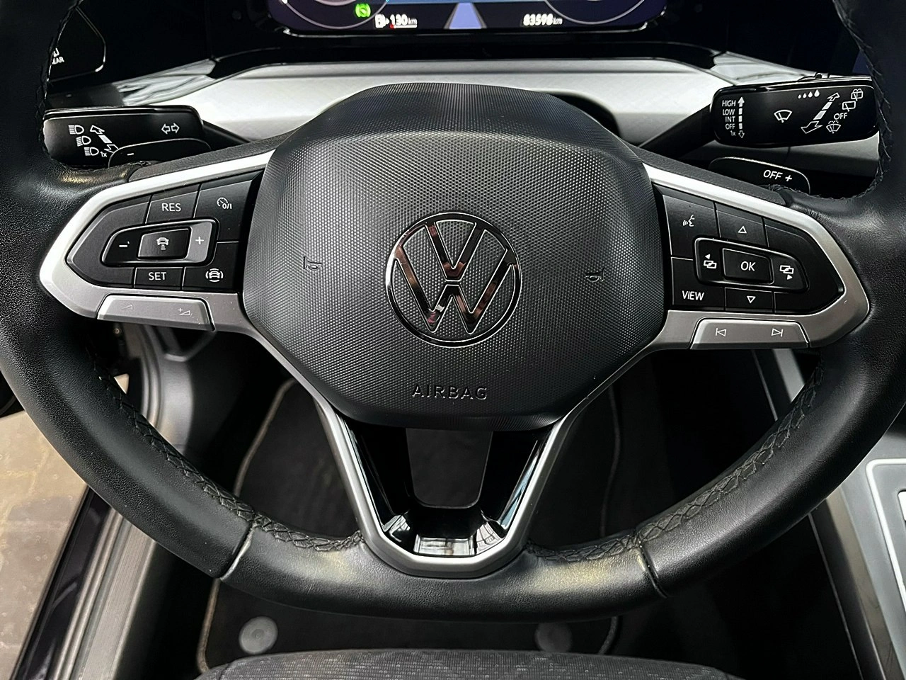 Volkswagen Golf - Zdjęcie 16