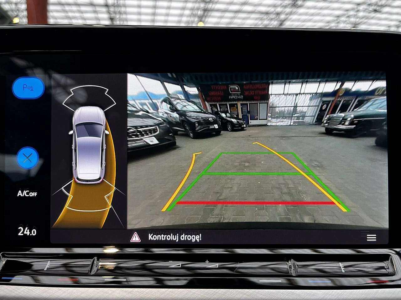 Volkswagen Golf - Zdjęcie 17