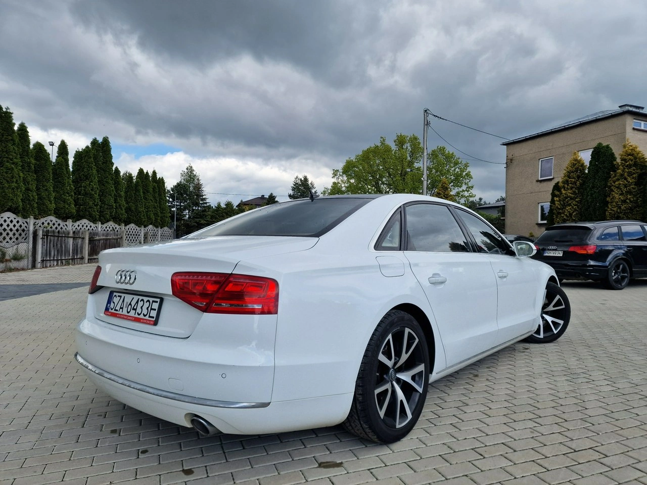 Audi A8 - Zdjęcie 7