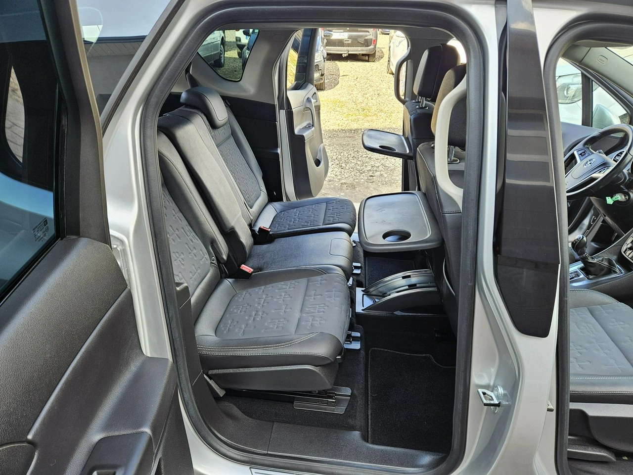 Opel Meriva - Zdjęcie 10