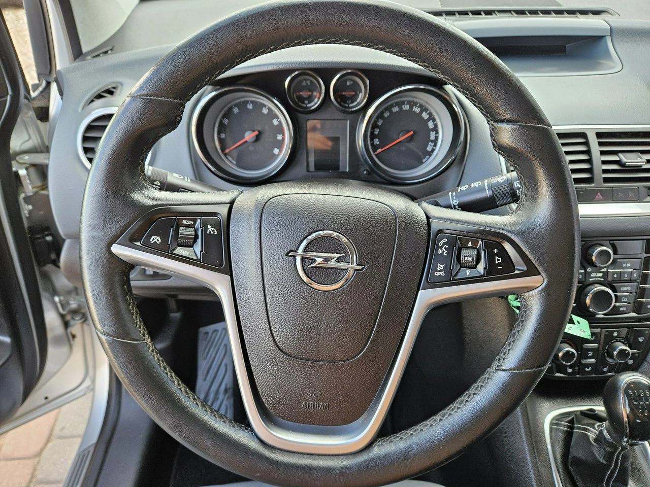 Opel Meriva - Zdjęcie 13