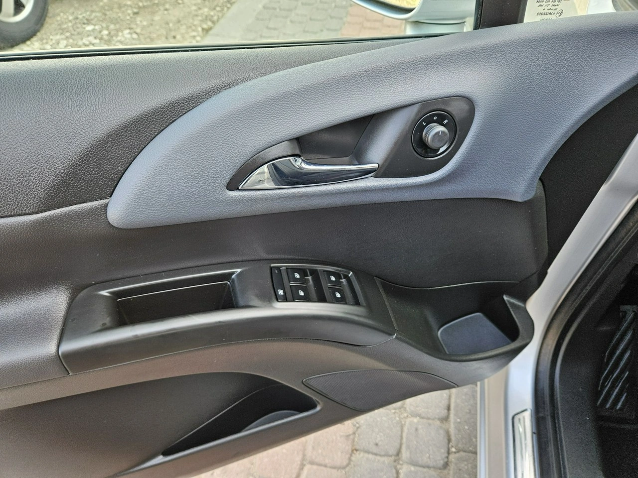 Opel Meriva - Zdjęcie 15