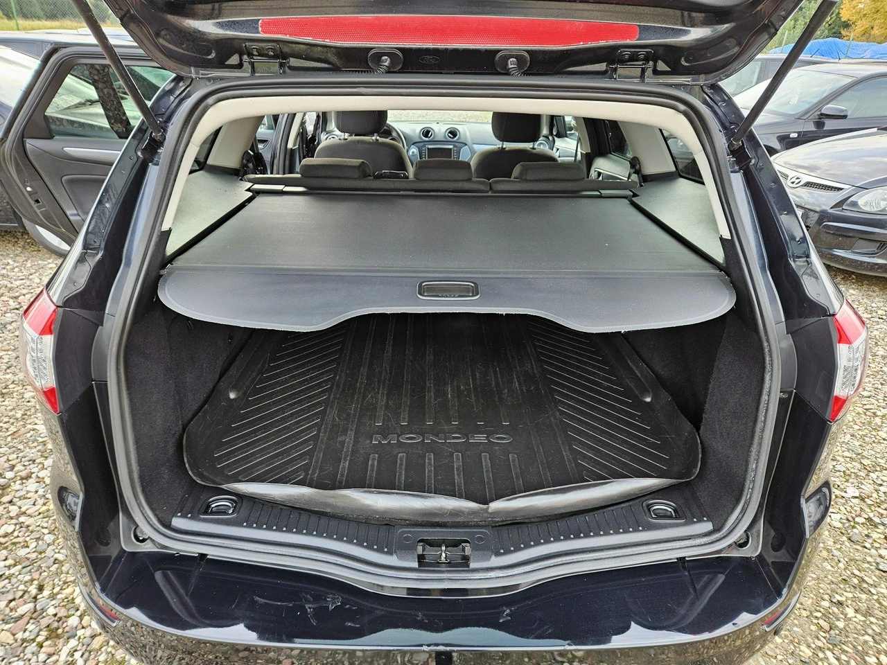 Ford Mondeo - Zdjęcie 20