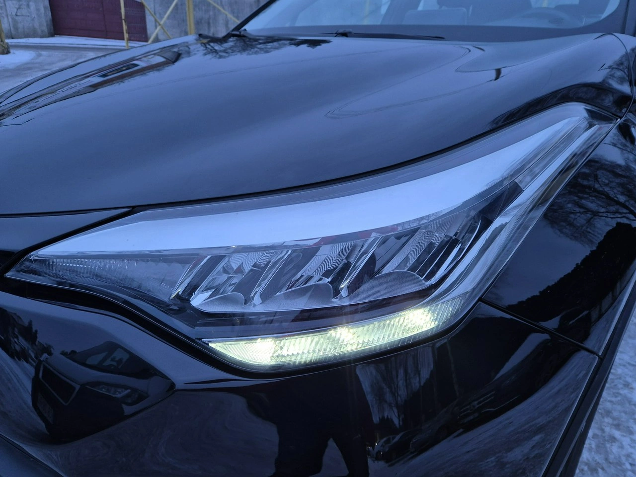 Toyota C-HR - Zdjęcie 9