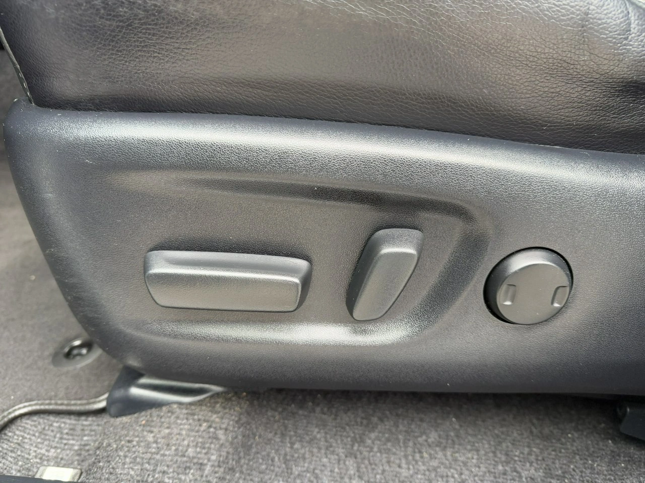 Toyota RAV-4 - Zdjęcie 20