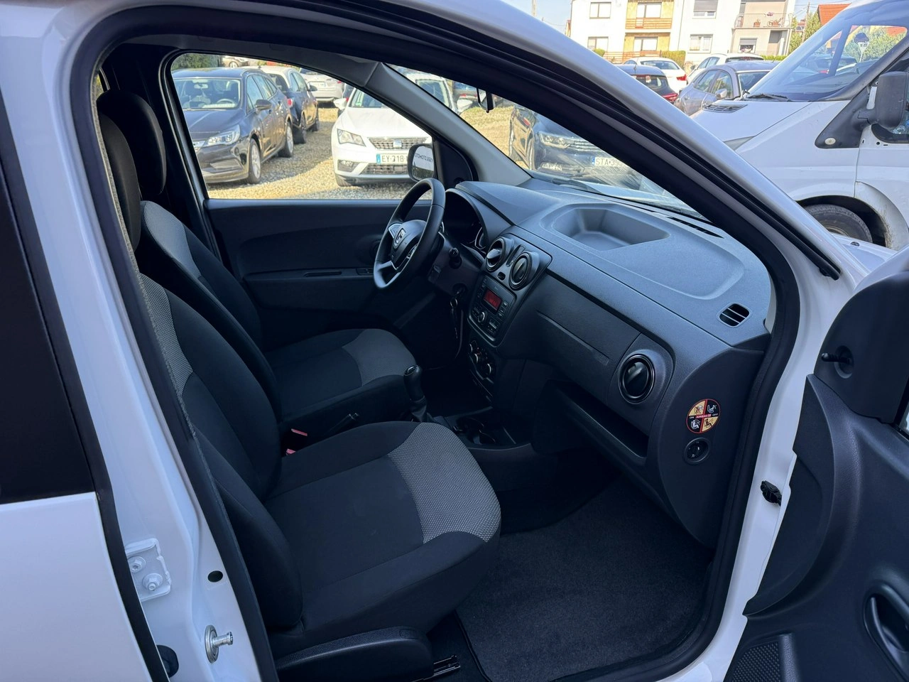 Dacia Lodgy - Zdjęcie 19