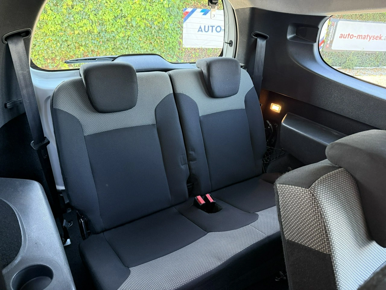 Dacia Lodgy - Zdjęcie 22